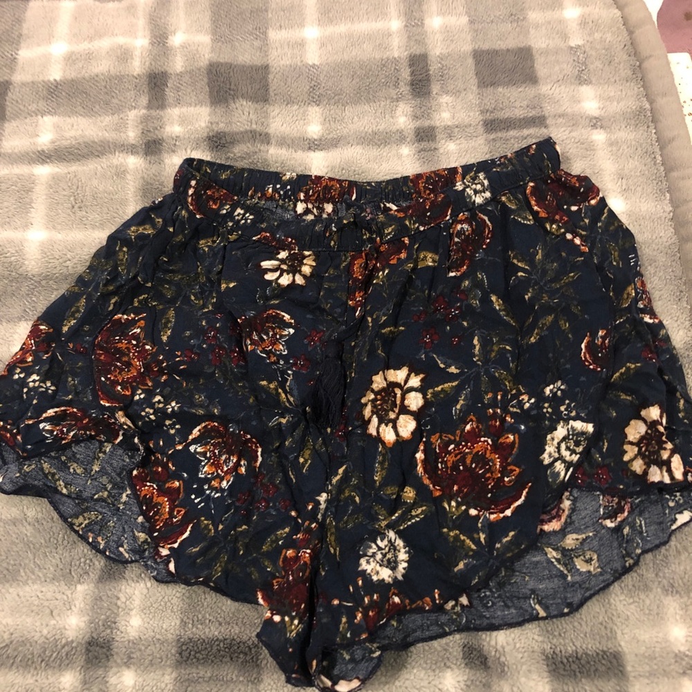 Abercrombie & Fitch Floral Festival Shorts